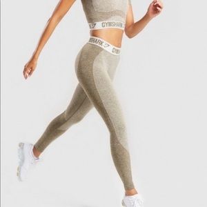 NWT GYMSHARK LEGGINGS